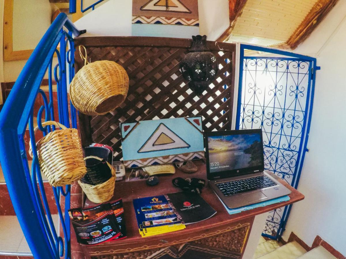 Tamraght White Hostel Εξωτερικό φωτογραφία