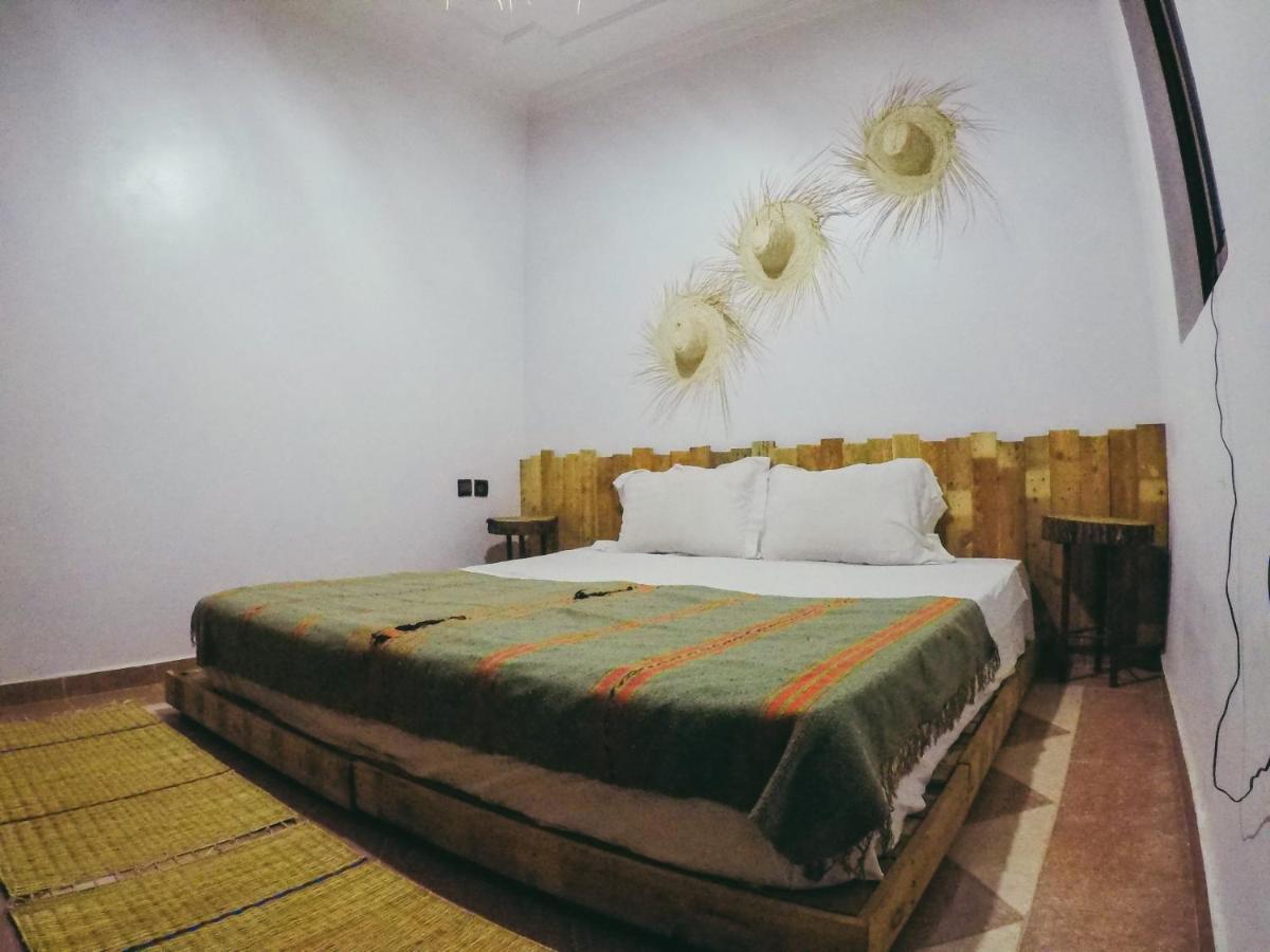 Tamraght White Hostel Εξωτερικό φωτογραφία