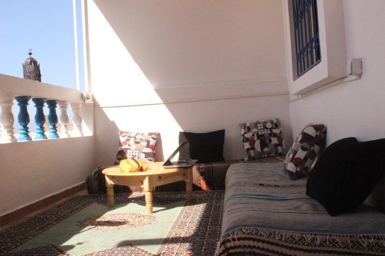 Tamraght White Hostel Εξωτερικό φωτογραφία